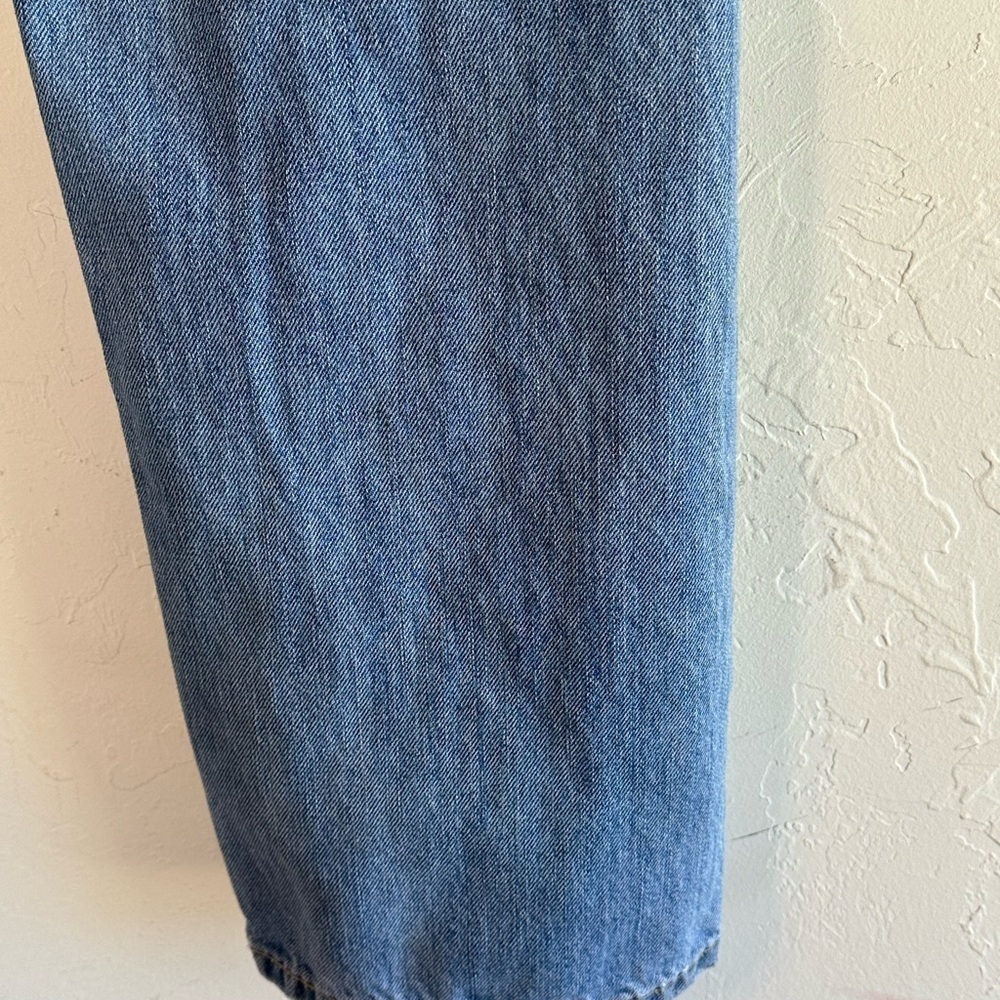 Levi’s 505 Classic Blue Medium Wash Straight Leg Denim Jeans Sz 33x30 - Picture 9 of 15